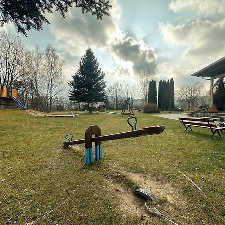 Hotel&Freizeitpark Am Lärchenberg Schirgiswalde-Kirschau Exterior foto