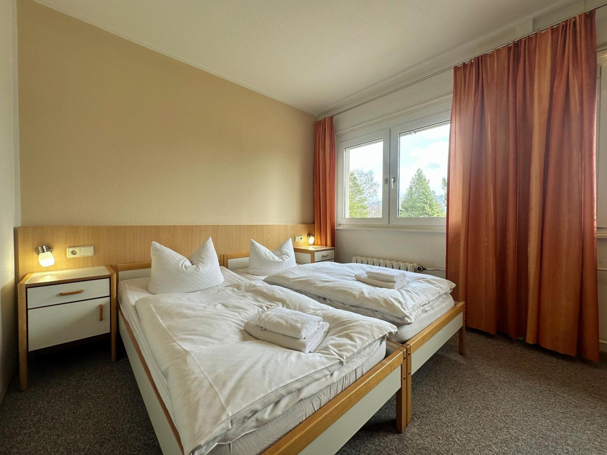 Hotel&Freizeitpark Am Lärchenberg Schirgiswalde-Kirschau Exterior foto